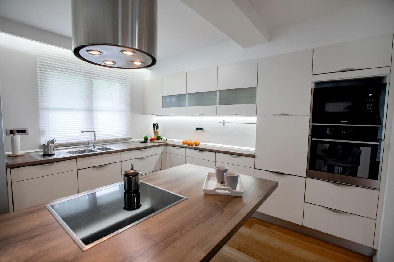 House Of Adventure - The Base To Explore Slovenia Laze v Tuhinju Extérieur photo